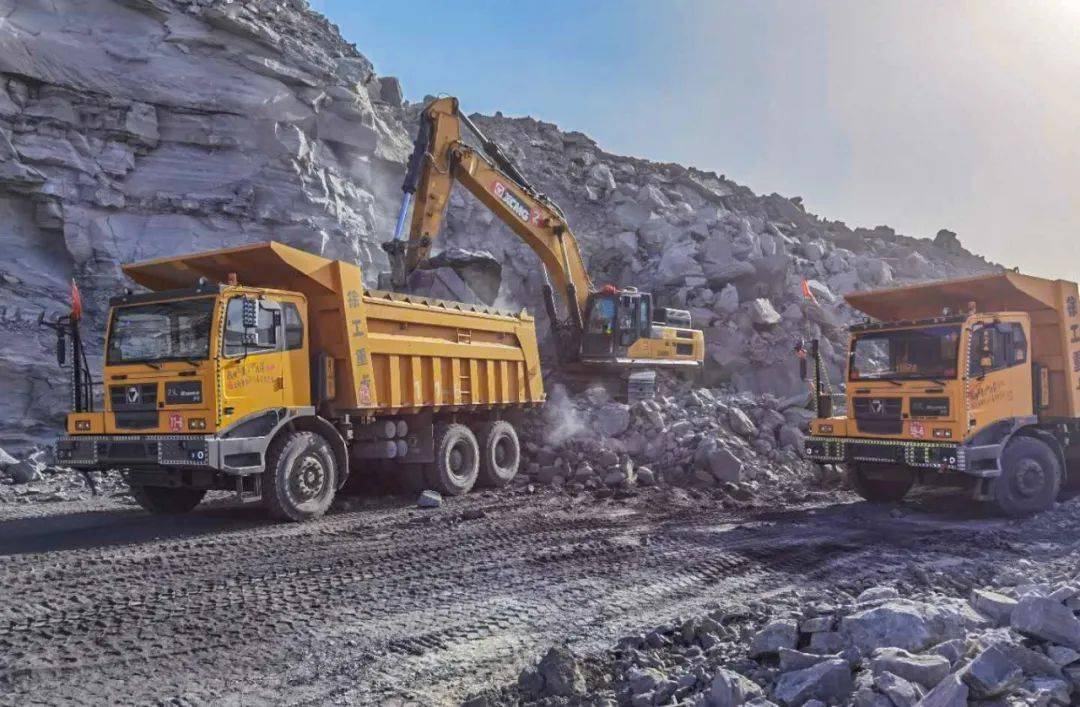 百車軍團戰蒙西！徐工XG90引領礦山開采新紀元